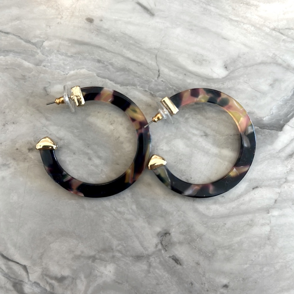 Tortoise hoops - new, never worn, no tag